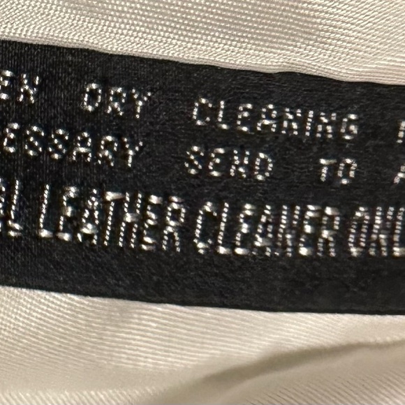 Vintage 1980’s Chia White Leather Jacket in a size M - Picture 6 of 13